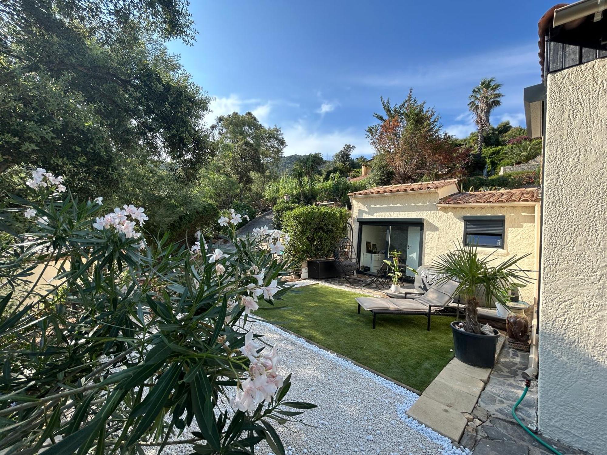 Belle Chambre Privee Avec Le Jardin Privatif Et Le Jacuzzi Cavalaire-sur-Mer Buitenkant foto
