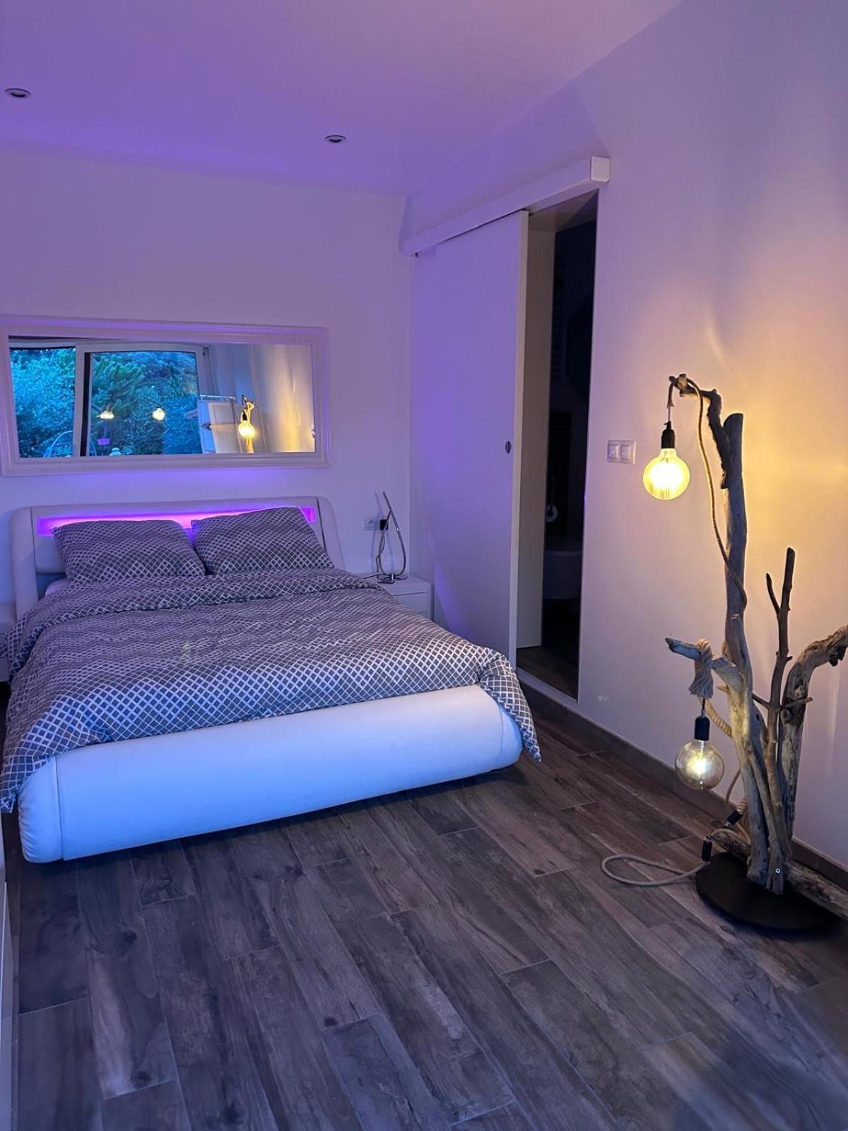 Belle Chambre Privee Avec Le Jardin Privatif Et Le Jacuzzi Cavalaire-sur-Mer Buitenkant foto